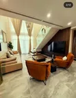 Furnished 3 Bedroom Apartment for Rent in Oyster Bay - 2