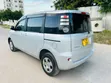 Toyota Sienta 2008 Silver - 5