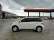 Toyota IST 2004 Pearl - 2