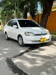 Toyota Platz 2002 White - 1
