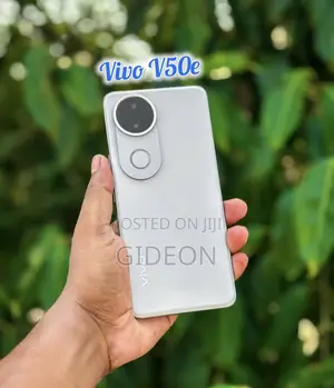 Vivo V50e 128GB Silver
