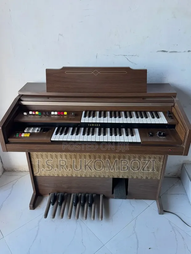 Yamaha Electone C-80 Organi ya Kielektroniki - 1