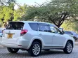 Toyota Vanguard 2010 Nyeupe - 5