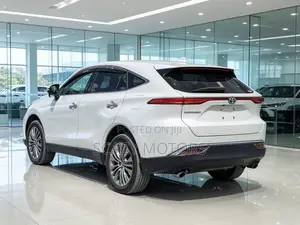 2020 Toyota Harrier White