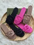 Gucci Viatu vya Wanawake vya Interlocking G Slide - 1