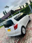Toyota Ractis 2009 Silver - 1