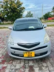 Toyota Ractis 2009 Silver - 2
