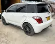 Toyota IST 2005 Nyeupe - 2