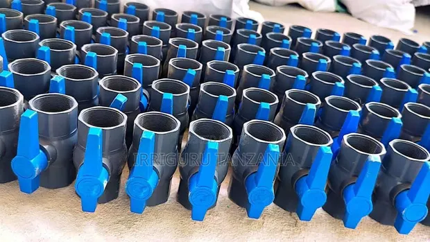 Ball Valve ya PVC - 1