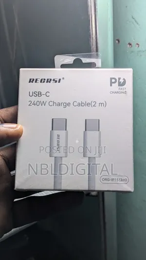 RECRSI 240W USB-C to USB-C Cable (2m) - Brand New