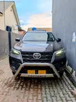 Toyota Fortuner 2022 Kijivu - 4