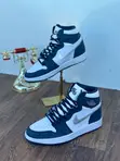 Air Jordan 1 Retro High OG Sneakers - 5