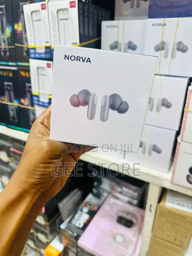 Norva Wireless Earbuds - Black - 1