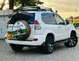 Toyota Land Cruiser Prado 2006 Nyeupe - 1