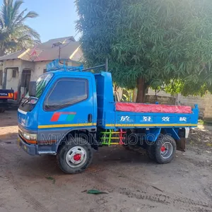Mitsubishi Canter Tipper Truck (2 Tons)