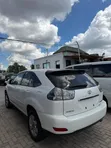 Toyota Harrier 2006 White - 3
