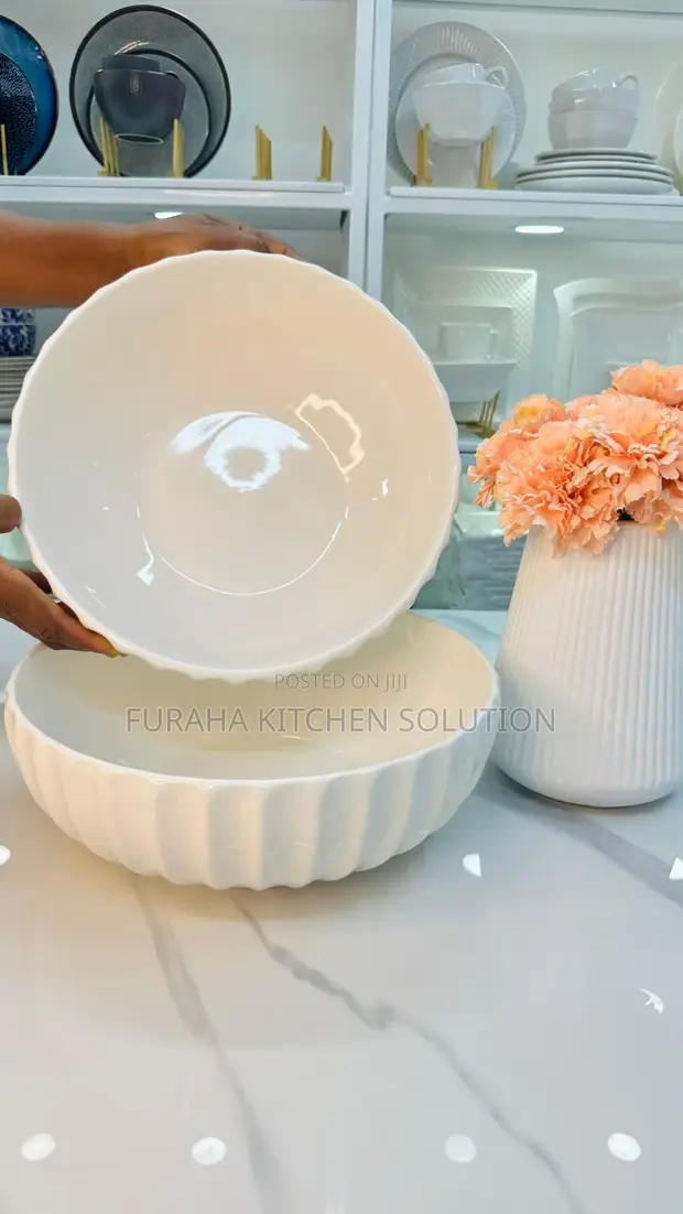 Royalty Brand Salad/Fruit Bowl - 1