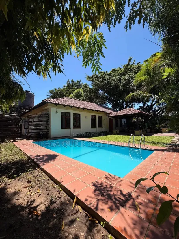 4 Bedroom Diplomatic Furnished House for Rent in Oyster Bay - 1