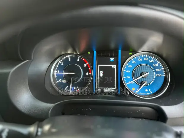 Toyota Fortuner 2.4 D AWD 2020 Nyeusi - 1