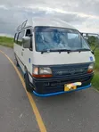 Toyota HiAce DP 2005 - 1