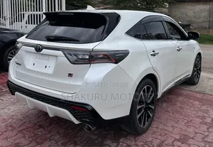 Toyota Harrier GR Sport 2017