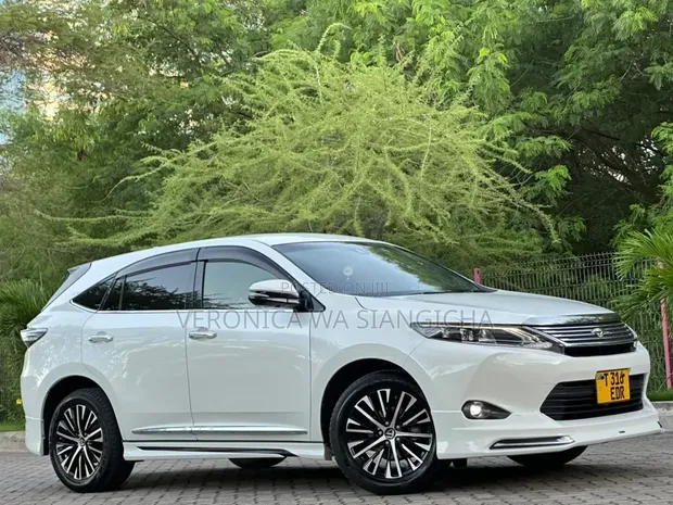 Toyota Harrier 2016 White - 1