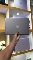 Dell Latitude 3189 2-in-1 Laptop 4GB RAM 128GB SSD - 2