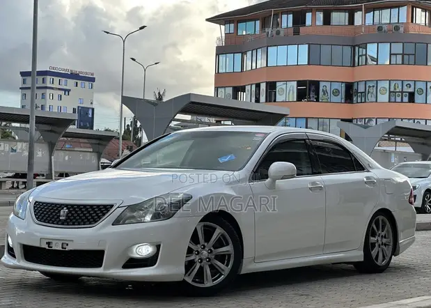 Toyota Crown Athlete 2009 - 1