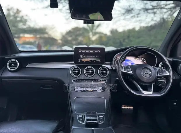 Mercedes-Benz GLC Coupe 250 4MATIC 2017 - 1