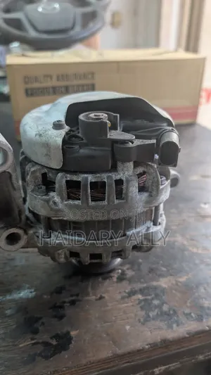 Ford Ranger 3.2 Alternator (Used)