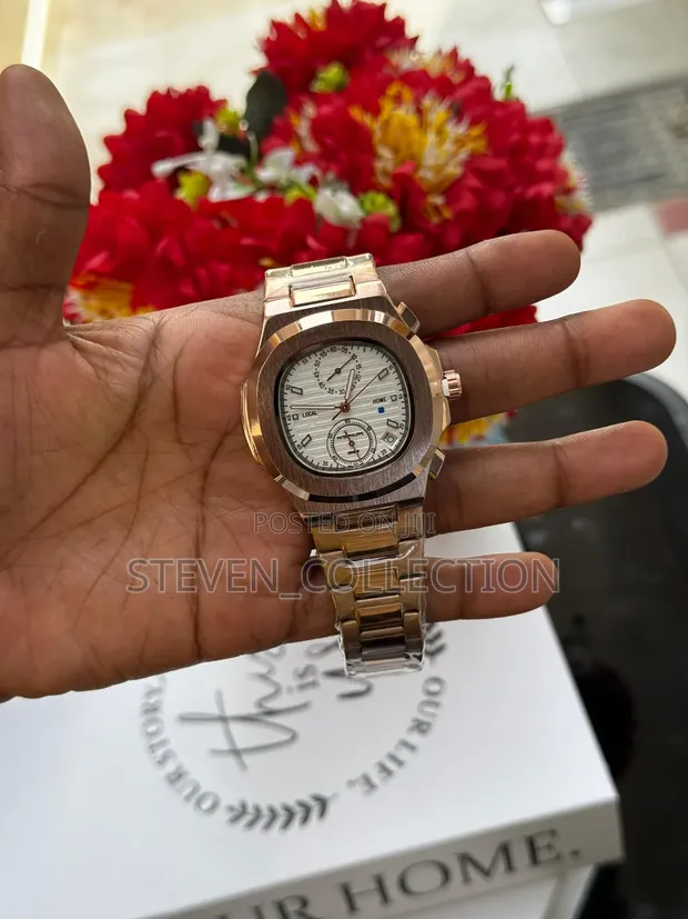 Patek Philippe Watch - 1