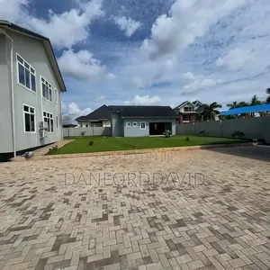 5-Bedroom House for Rent in Kahwa Real Estate, Kunduchi