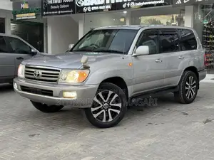 Toyota Land Cruiser Amazon VX Limited 2005