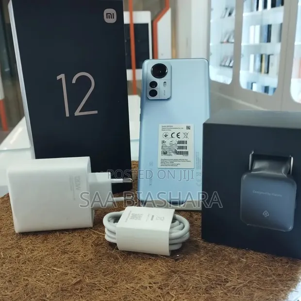 New Xiaomi 12 Pro 256GB Blue - 1