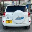 Toyota RAV4 2005 White - 1