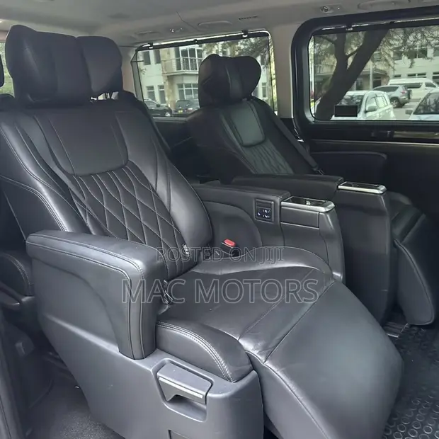 Toyota Quantum 2019 Nyeupe - 1