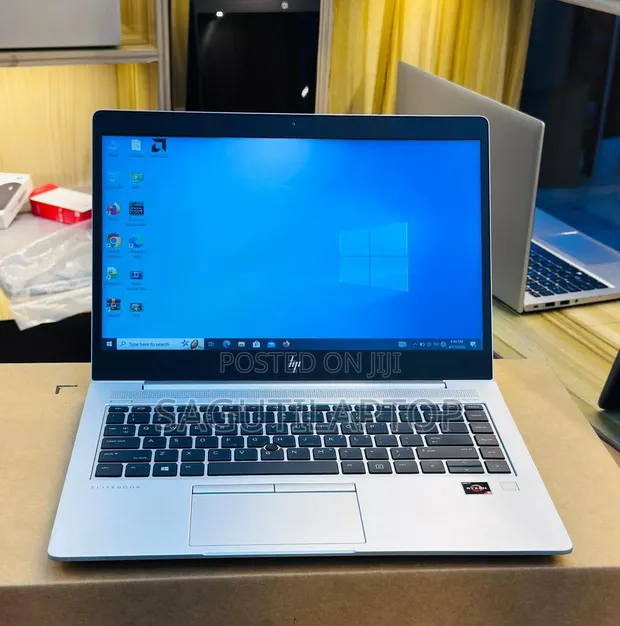 Laptop HP EliteBook 745 G6 - AMD Ryzen 5, 8GB RAM, 256GB SSD - 1