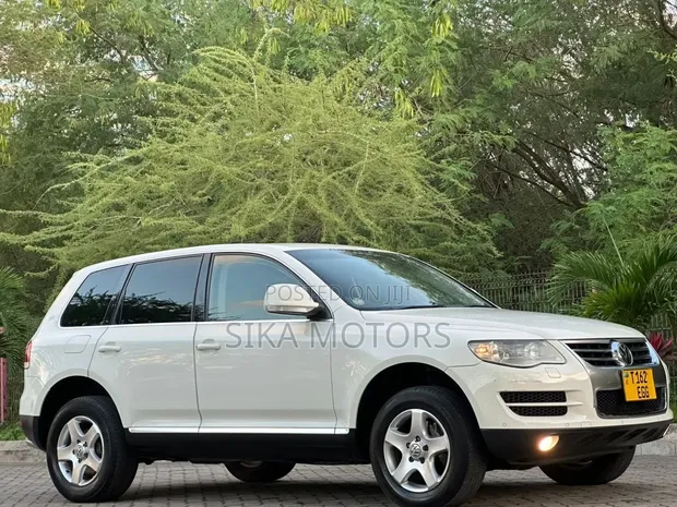 Volkswagen Touareg 2010 - 1