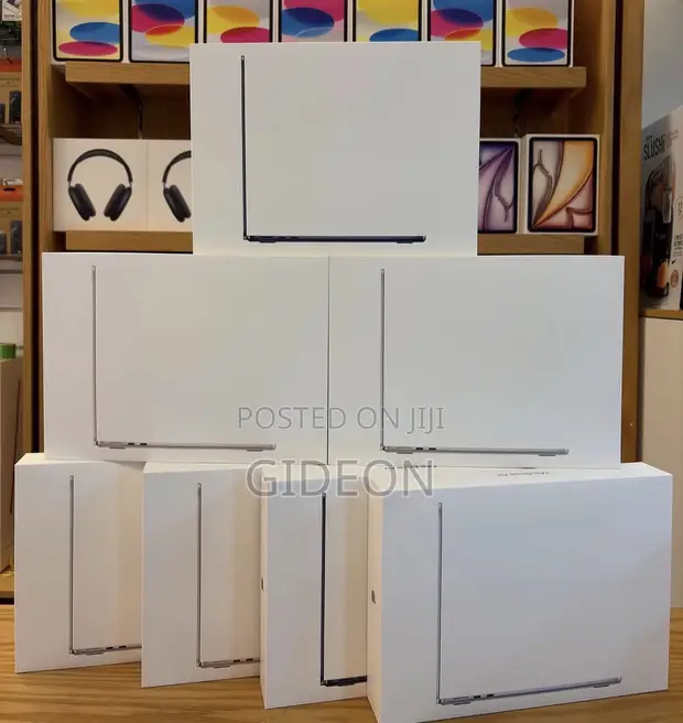Apple MacBook Air M5 13-inch (2026) - 16GB RAM, 512GB SSD - 1