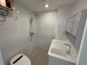Furnished 1-Bedroom Apartment in Oyster Bay