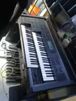 Yamaha Electone EL-90 Electronic Keyboard - 3