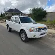 Nissan Hardbody NP300 2019 Nyeupe - 2