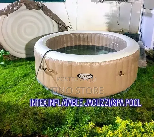 Intex Jacuzzi Spa/Pool - 1