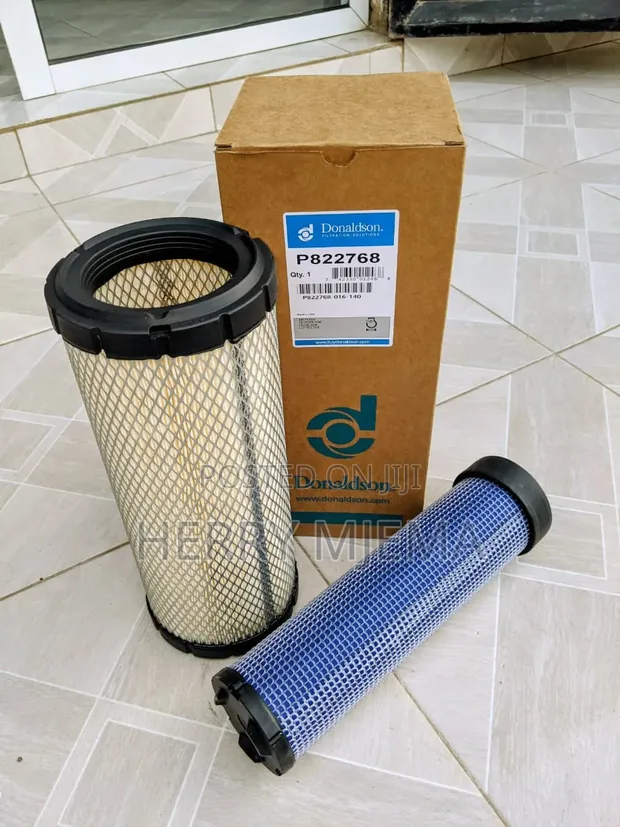 Heli & Cat Forklift Air Filter P822768 - 1