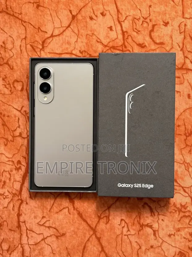 New Samsung Galaxy S25 Edge 256GB Silver - 1