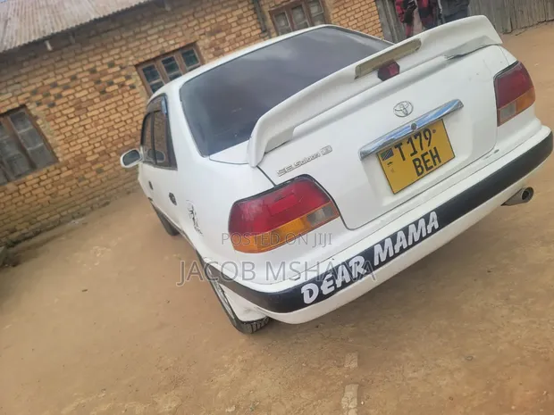 Toyota Sprinter 1998 Kijivu - 1
