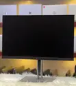 HP E24 G4 Flameless Monitor - 1