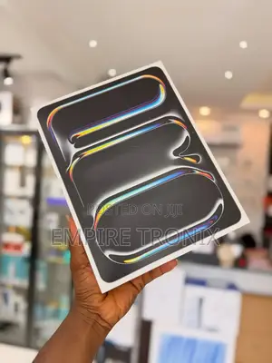 New Apple iPad Pro 13-inch (2025) 512GB