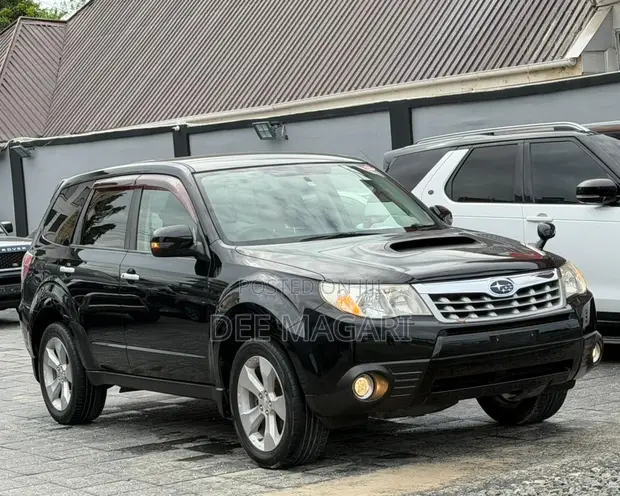 Subaru Forester XT 2011 Black - 1