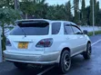 Toyota Harrier 2004 White - 1
